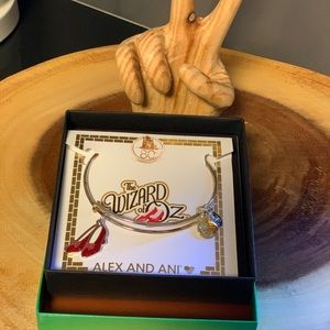 Alex & Ani Wizard of Oz 80th anniversary Bracelet
